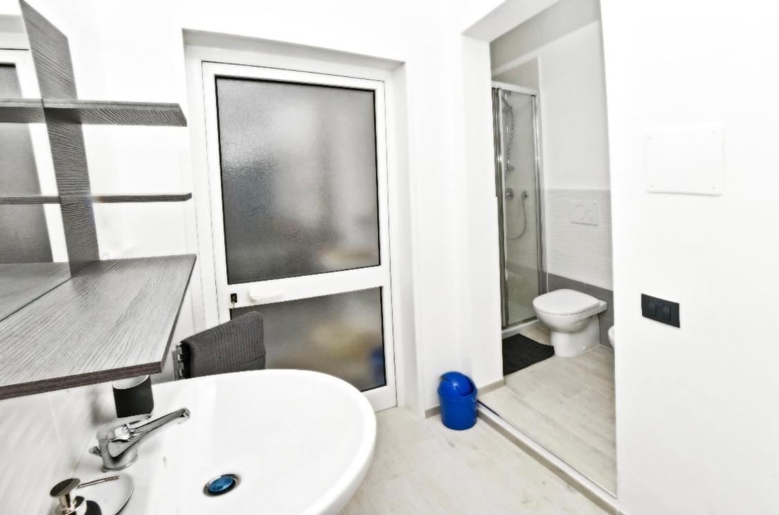 ליבורנו Borgo 98 Guest House Matrimoniale Con Bagno Privato מראה חיצוני תמונה